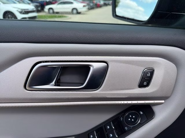 2026 Agate Black Metallic Ford Explorer Active 4X4 SUV