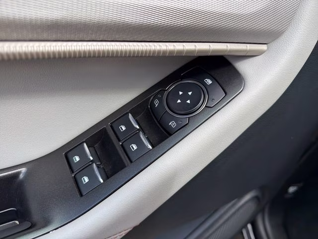 2026 Agate Black Metallic Ford Explorer Active 4X4 SUV