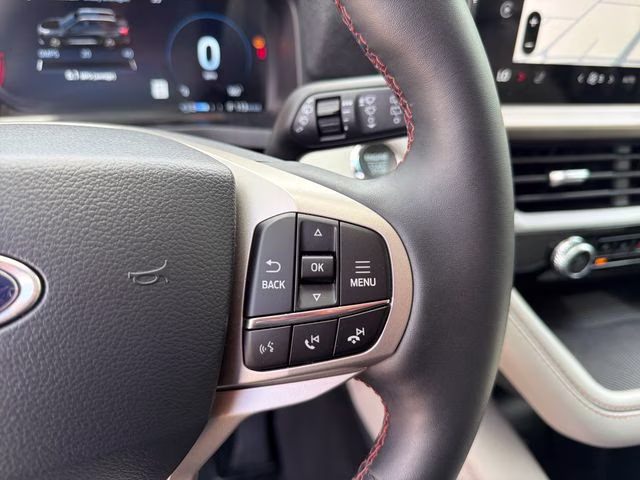 2026 Agate Black Metallic Ford Explorer Active 4X4 SUV