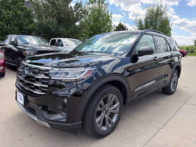 2026 Agate Black Metallic Ford Explorer Active 4X4 SUV