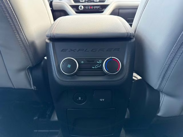 2026 Agate Black Metallic Ford Explorer Active 4X4 SUV