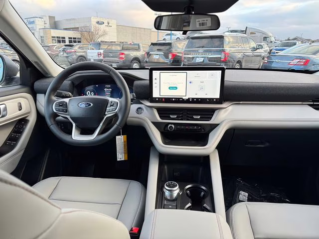 2026 Agate Black Metallic Ford Explorer Active 4X4 SUV