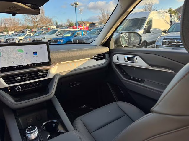 2026 Agate Black Metallic Ford Explorer Active 4X4 SUV