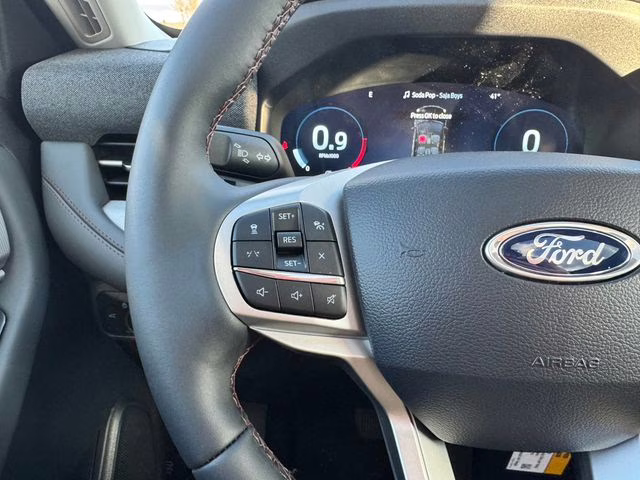 2026 Agate Black Metallic Ford Explorer Active 4X4 SUV