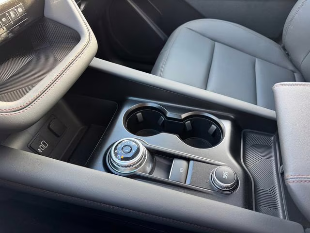 2026 Agate Black Metallic Ford Explorer Active 4X4 SUV