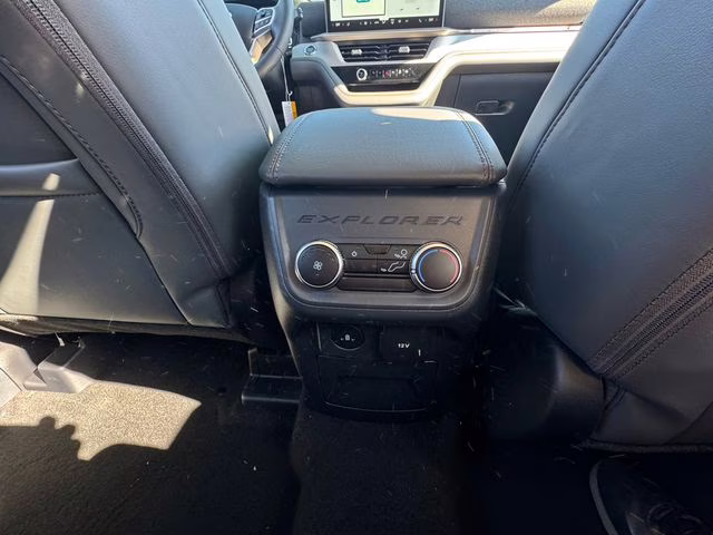 2026 Star White Metallic Tri-Coat Ford Explorer Active 4X4 SUV