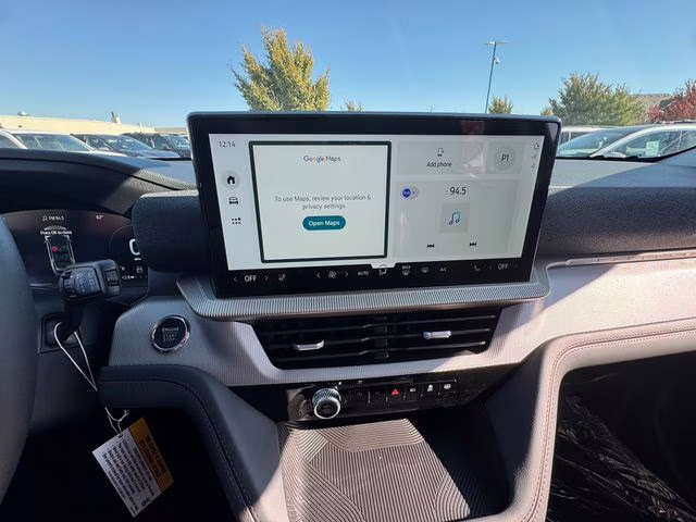 2026 Star White Metallic Tri-Coat Ford Explorer Active 4X4 SUV