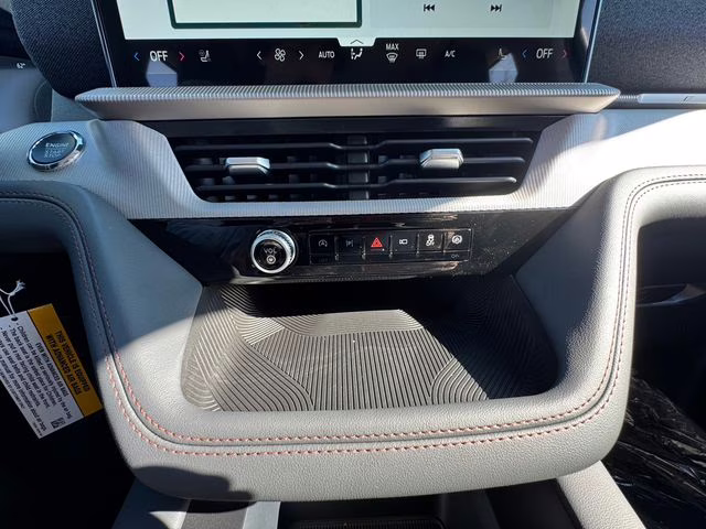 2026 Star White Metallic Tri-Coat Ford Explorer Active 4X4 SUV