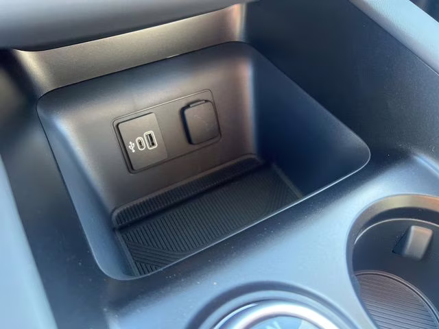 2026 Space White Metallic Ford Explorer Active 4X4 SUV