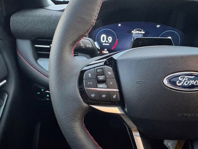 2026 Agate Black Metallic Ford Explorer ST-Line 4X4 SUV