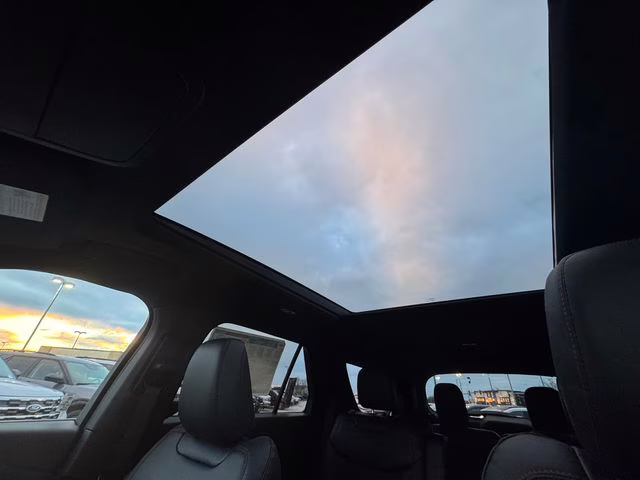 2026 Agate Black Metallic Ford Explorer ST-Line 4X4 SUV