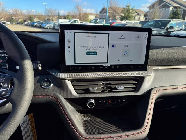 2026 Star White Metallic Tri-Coat Ford Explorer ST 4X4 SUV