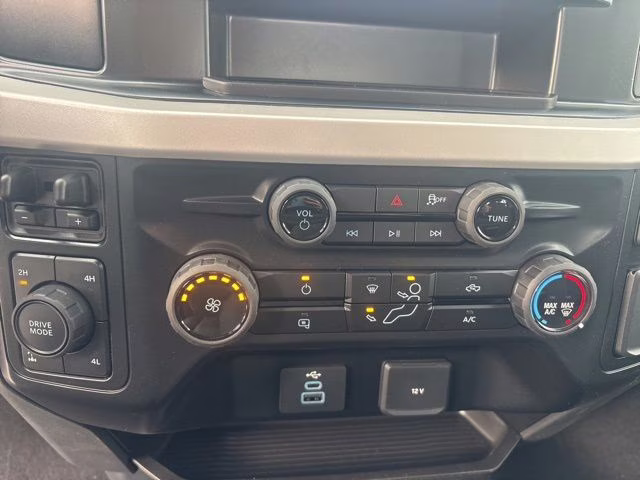 2026 Carbonized Gray Metallic Ford Super Duty F-250 SRW XL 4X4 Truck