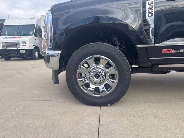 2026 Black Metallic Ford Super Duty F-350 SRW King Ranch 4X4 Truck