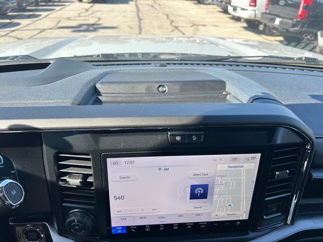 2026 Avalanche Ford Super Duty F-350 SRW Lariat 4X4 Truck