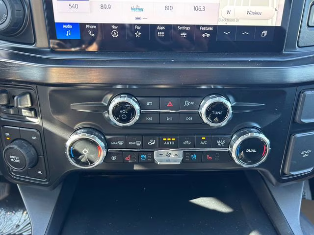 2026 Avalanche Ford Super Duty F-350 SRW Lariat 4X4 Truck