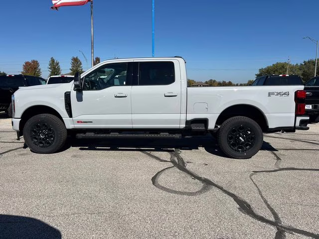 2026 Avalanche Ford Super Duty F-350 SRW Lariat 4X4 Truck