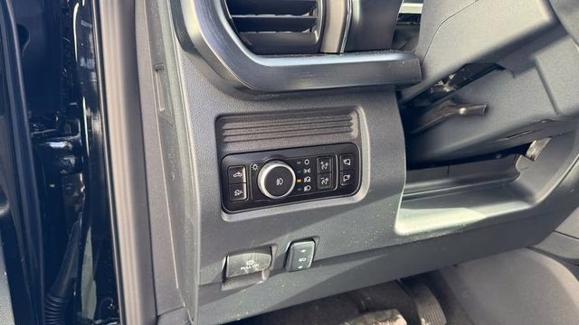 2026 Agate Black Metallic Ford Super Duty F-350 SRW Lariat 4X4 Truck