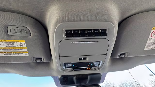 2026 Agate Black Metallic Ford Super Duty F-350 SRW Lariat 4X4 Truck