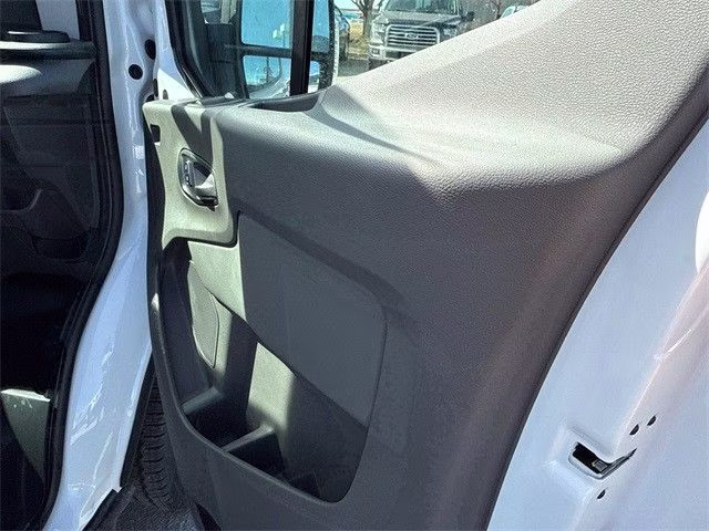 2025 Oxford White Ford Transit-250 Base RWD Van