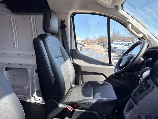 2025 Oxford White Ford Transit-250 Base RWD Van