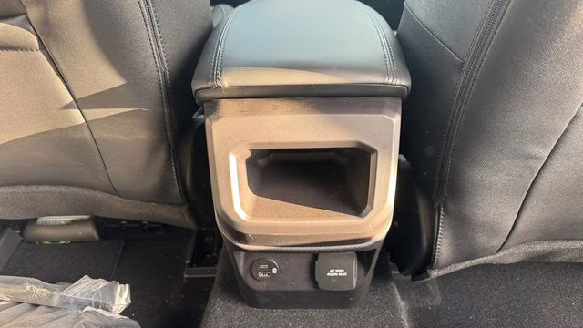 2025 Oxford White Ford Ranger Lariat 4X4 Truck