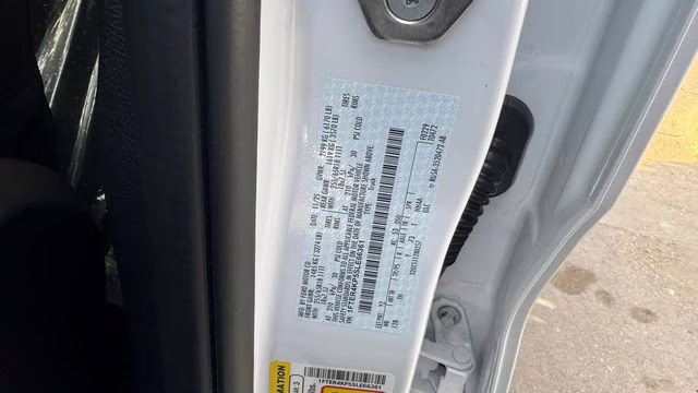 2025 Oxford White Ford Ranger Lariat 4X4 Truck