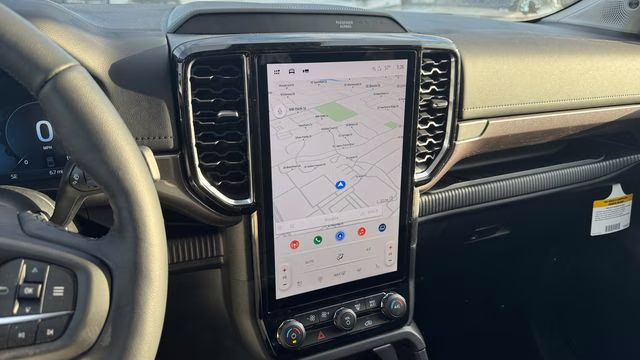 2025 Oxford White Ford Ranger Lariat 4X4 Truck