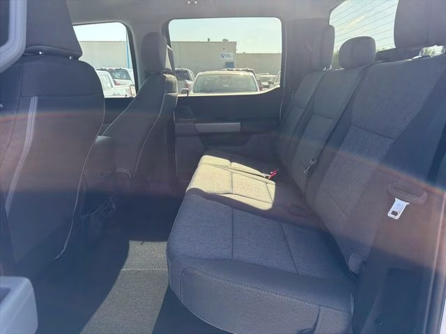 2025 Oxford White Ford F-150 XLT 4X4 Truck
