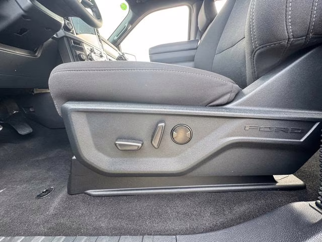 2025 Agate Black Metallic Ford F-150 XLT 4X4 Truck