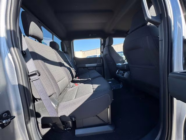 2025 Iconic Silver Metallic Ford F-150 XLT 4X4 Truck