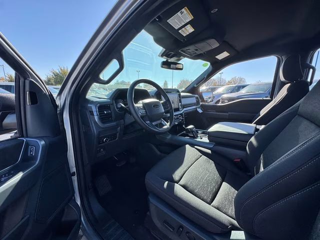 2025 Iconic Silver Metallic Ford F-150 XLT 4X4 Truck