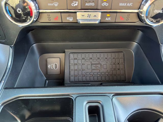 2025 Iconic Silver Metallic Ford F-150 XLT 4X4 Truck