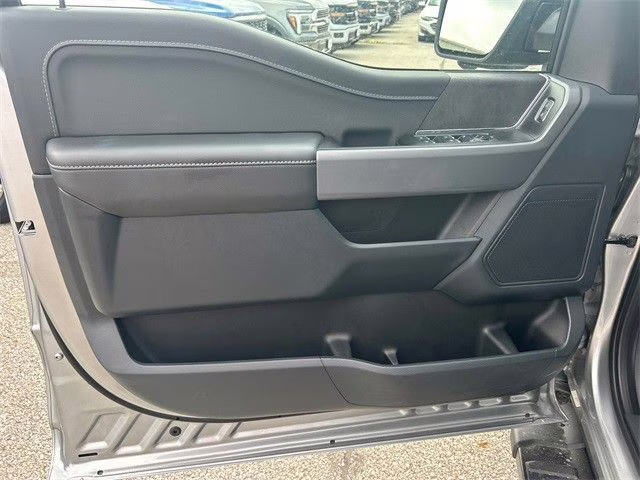 2025 Iconic Silver Metallic Ford F-150 XLT 4X4 Truck