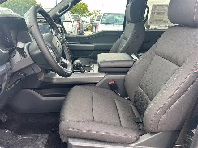 2025 Iconic Silver Metallic Ford F-150 XLT 4X4 Truck