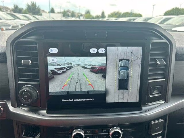 2025 Iconic Silver Metallic Ford F-150 XLT 4X4 Truck