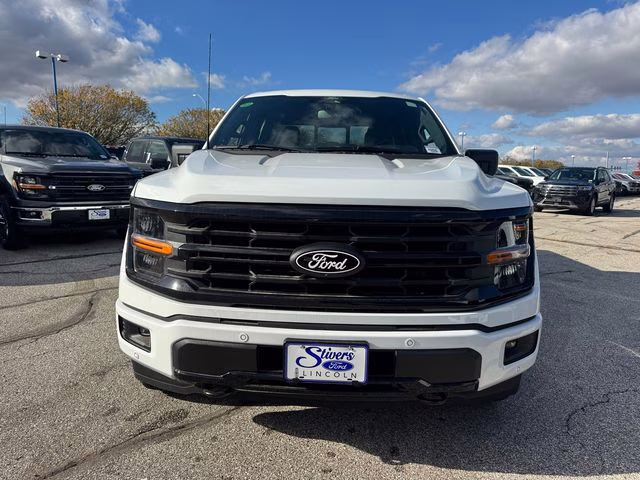 2025 Oxford White Ford F-150 XLT 4X4 Truck