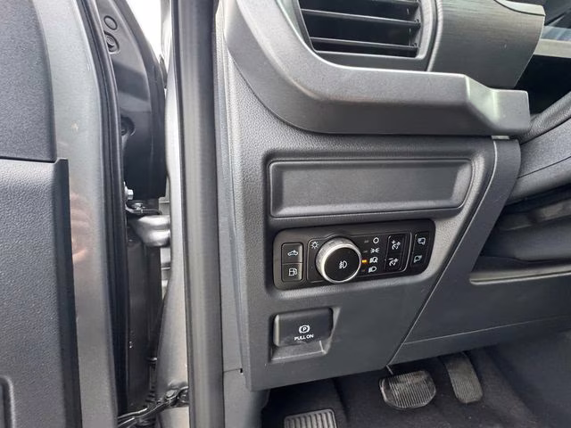 2025 Iconic Silver Metallic Ford F-150 XLT 4X4 Truck