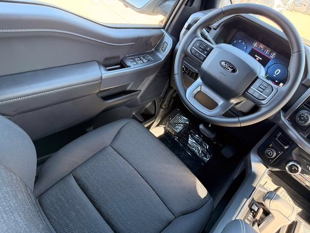 2025 Iconic Silver Metallic Ford F-150 XLT 4X4 Truck