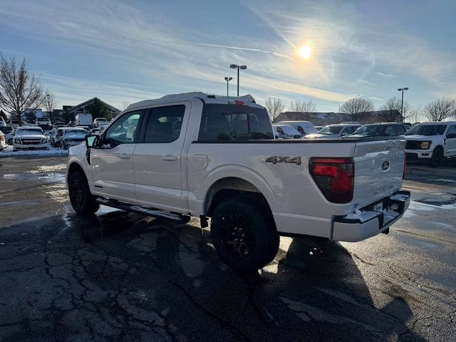 2025 Oxford White Ford F-150 XLT 4X4 Truck