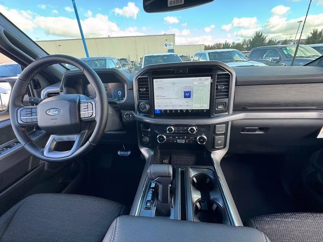 2025 Iconic Silver Metallic Ford F-150 XLT 4X4 Truck