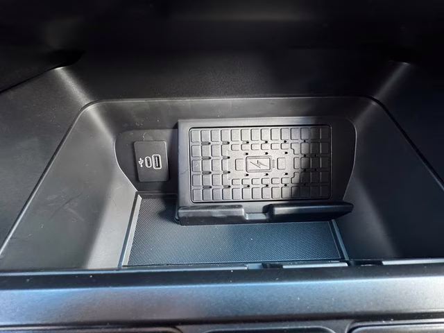 2025 Iconic Silver Metallic Ford F-150 XLT 4X4 Truck