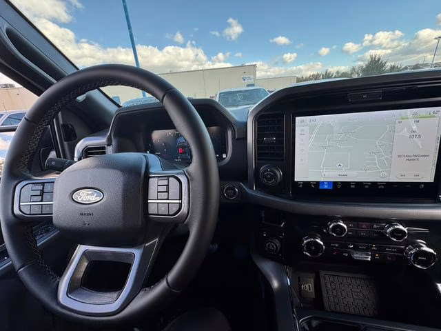 2025 Iconic Silver Metallic Ford F-150 XLT 4X4 Truck