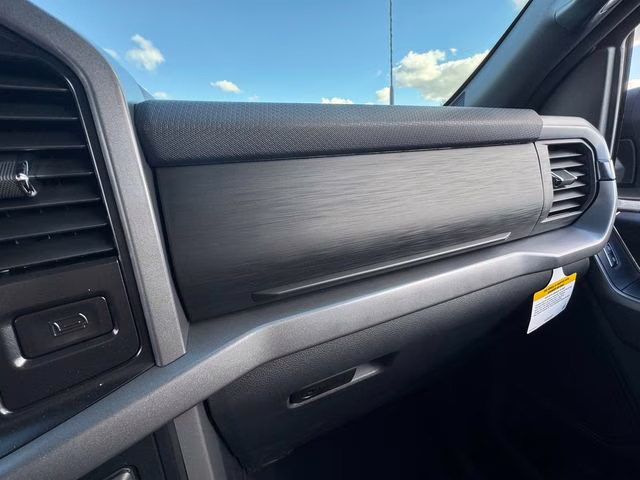 2025 Iconic Silver Metallic Ford F-150 XLT 4X4 Truck