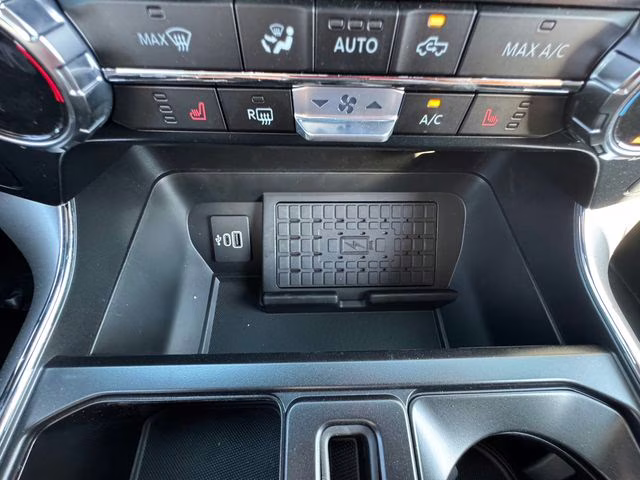 2025 Iconic Silver Metallic Ford F-150 XLT 4X4 Truck