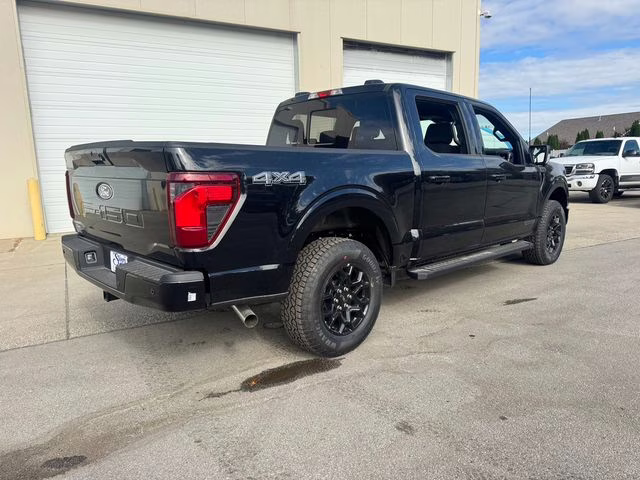 2025 Agate Black Metallic Ford F-150 XLT 4X4 Truck
