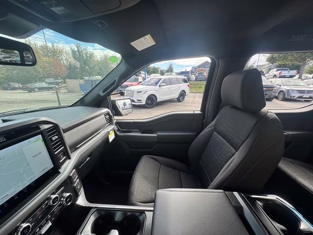 2025 Agate Black Metallic Ford F-150 XLT 4X4 Truck