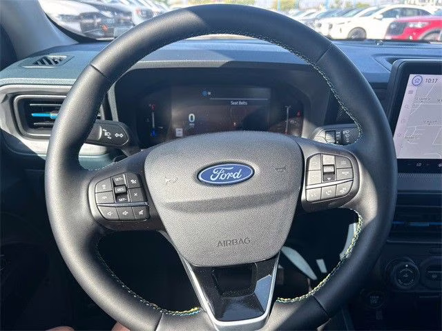 2025 Oxford White Ford Maverick Lobo High AWD Truck