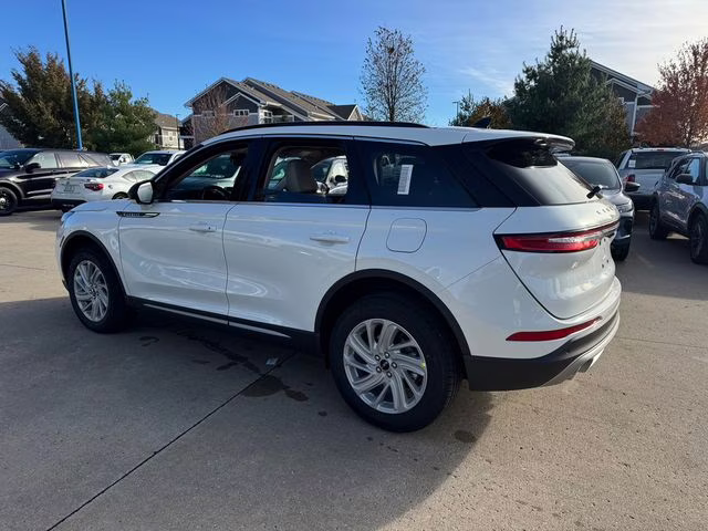 2026 Pristine White Metallic Tri-Coat Lincoln Corsair Premiere AWD SUV