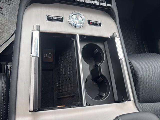 2025 Gray Mist Metallic Tri-Coat Lincoln Navigator Reserve 4X4 SUV